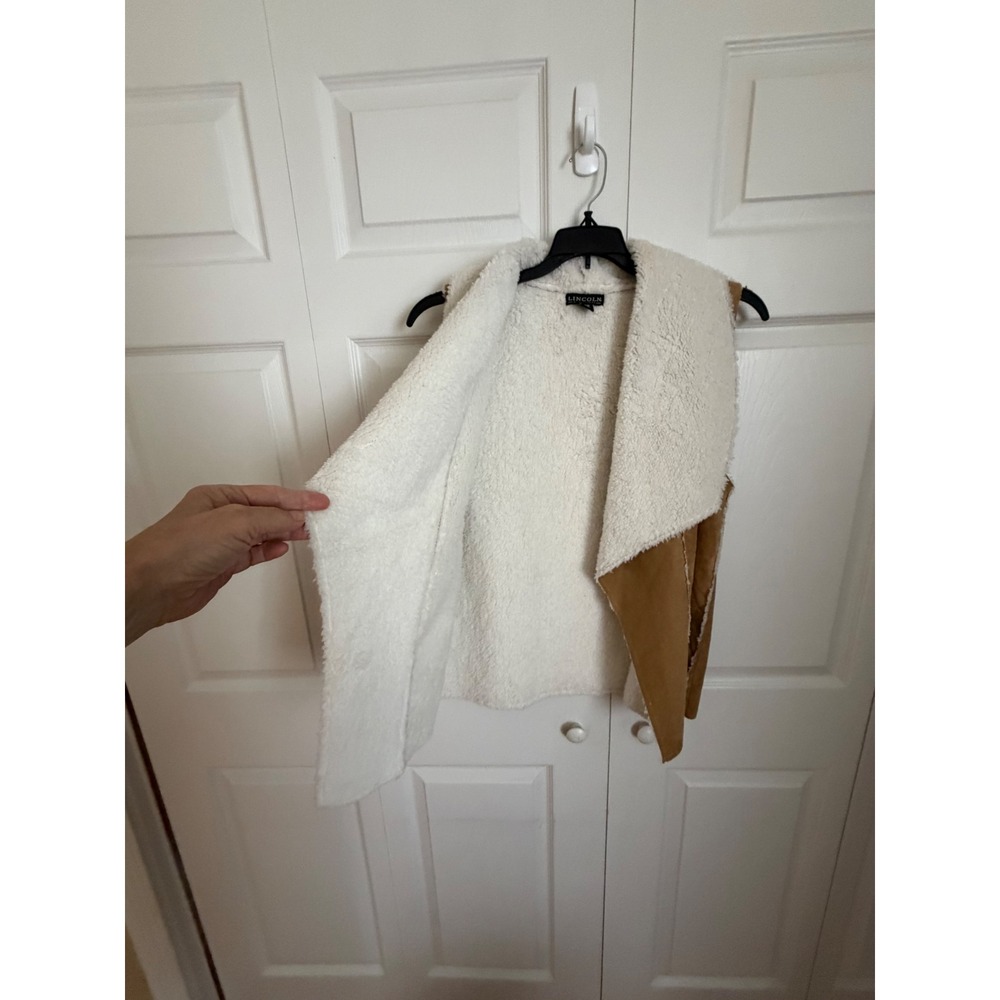 Lincoln Outerwear Tan Faux Suede Shearling Lined Open Front Vest One Size View 6